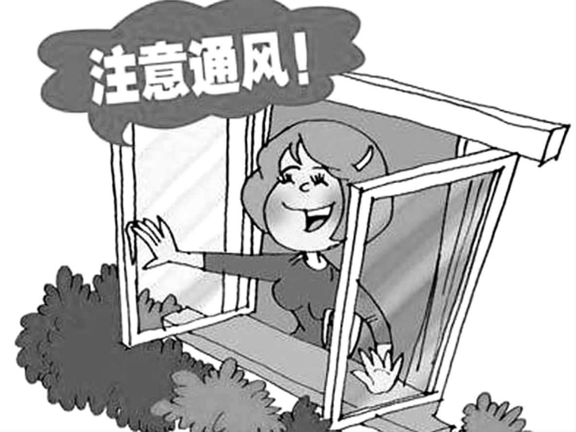 隨著人們對(duì)生活環(huán)境的要求越來越高，裝飾越來越復(fù)雜，室內(nèi)裝修污染已成為人們關(guān)注的焦點(diǎn)。近幾年來，由于裝修污染而引發(fā)各類疾病的案例屢見不鮮。  雖然醫(yī)學(xué)界沒有對(duì)裝修污染與疾病之間畫上明確的等號(hào)，但很多專家表示，疾病的成因也許包含多方面因素，然而裝修污染是誘發(fā)各種疾病的禍?zhǔn)祝源蠹乙恢略陉P(guān)注新房裝修除甲醛這個(gè)話題，那么在了解新房裝修除甲醛之前我們首先應(yīng)該了解一下室內(nèi)污染物甲醛是如何釋放的？   通常來說室內(nèi)污染物甲醛是以三種形式存在的：   游離懸浮狀態(tài)        這種狀態(tài)通過累積的方法，當(dāng)達(dá)到一定的濃度，就會(huì)對(duì)我們的身體構(gòu)成危害，但是只要開窗通風(fēng)，在空氣對(duì)流的情況下，很快就會(huì)吹出室內(nèi)。   吸附狀態(tài)       甲醛通過污染源的釋放被墻面、家具、布藝沙發(fā)、窗簾等室內(nèi)物品所吸附而滯留于室內(nèi)，這種吸附狀態(tài)經(jīng)過積累到一定的程度，就會(huì)向外釋放，我們通過呼吸進(jìn)入身體內(nèi)。簡(jiǎn)單的通風(fēng)是無法排出室外的。        甲醛在這種狀態(tài)下，最不易被察覺，因?yàn)樵诩兹┑奈綘顟B(tài)下，會(huì)滯留在室內(nèi)的各處，即便是用空氣凈化器或吸附材料礦晶、活性炭也無法排除它。  結(jié)合狀態(tài)        甲醛以脲醛樹脂膠的形式存在于人造板內(nèi)，反應(yīng)充分時(shí)甲醛與尿素的化學(xué)分子鏈?zhǔn)蔷o密的結(jié)合在一起的，但是在室內(nèi)，隨著溫度的升高，濕度的加大或遇有酸性的氣體時(shí)（因脲醛樹脂膠是在酸性條件下生成的）部分已固化的樹脂膠在此條件下發(fā)生水解反應(yīng)而斷裂，順著板材的毛細(xì)通道而向室內(nèi)釋放甲醛。這一過程將視環(huán)境的變化，長(zhǎng)達(dá)3-15年不等。吸附狀態(tài)和結(jié)合狀態(tài)的甲醛只能靠專業(yè)治理公司進(jìn)行甲醛的檢測(cè)和除甲醛。