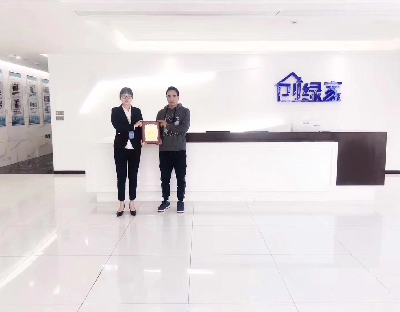 熱烈祝賀陳總簽約創綠家河南省縣級市代理！